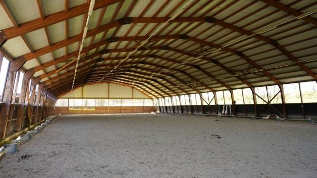 Tenuta in Vendita a Cellarengo