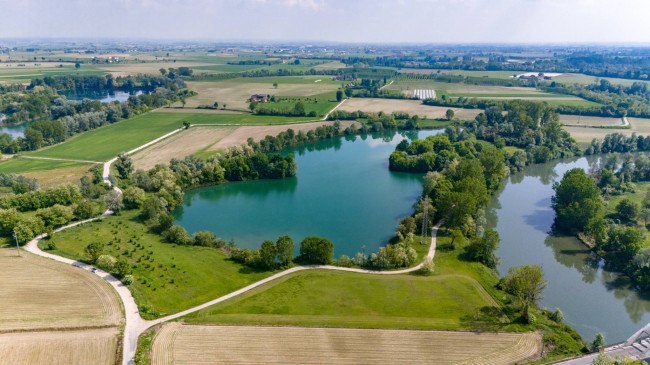 Rustico in Vendita a Carignano