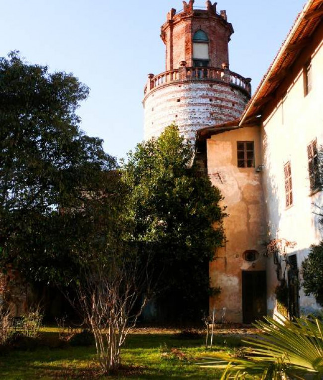 Castello in Vendita a Rivarossa
