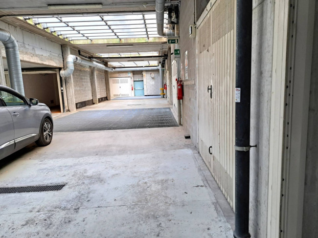 Box o garage in vendita a Torino