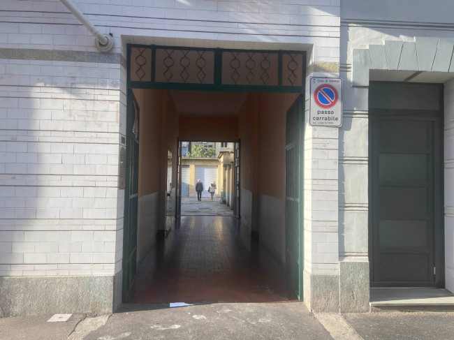 Box o garage in Vendita a Torino