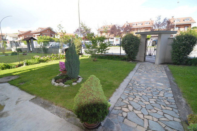 Appartamento in Affitto a Caselle Torinese