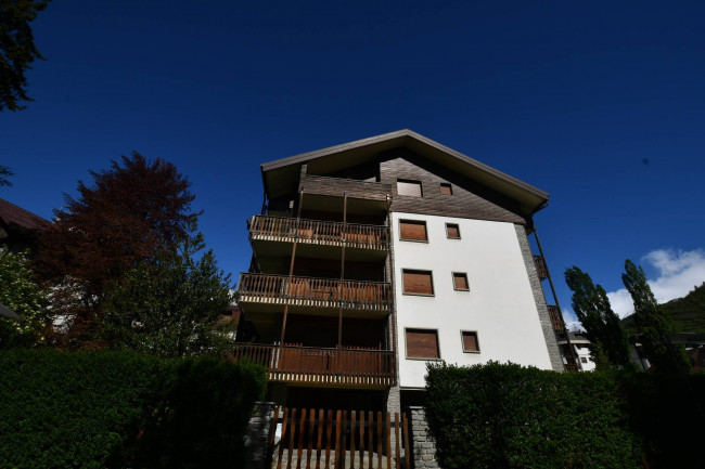 Appartamento in Vendita a Bardonecchia