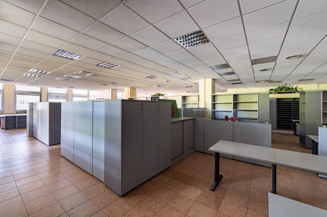 Ufficio in Affitto a Milano