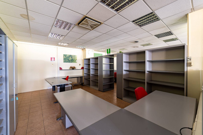 Ufficio in Affitto a Milano