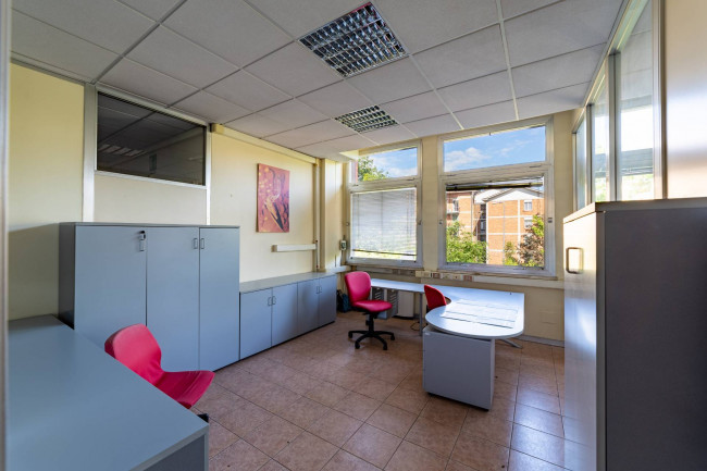Ufficio in Affitto a Milano