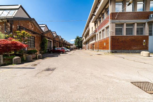 Ufficio in Affitto a Milano