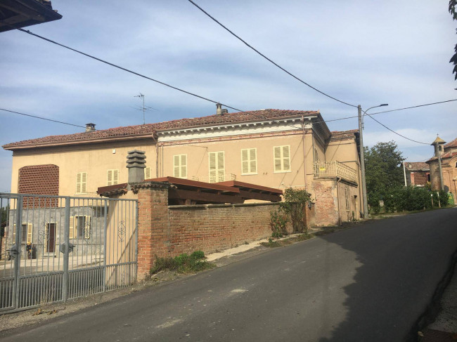 Cascina in Vendita a Alfiano Natta