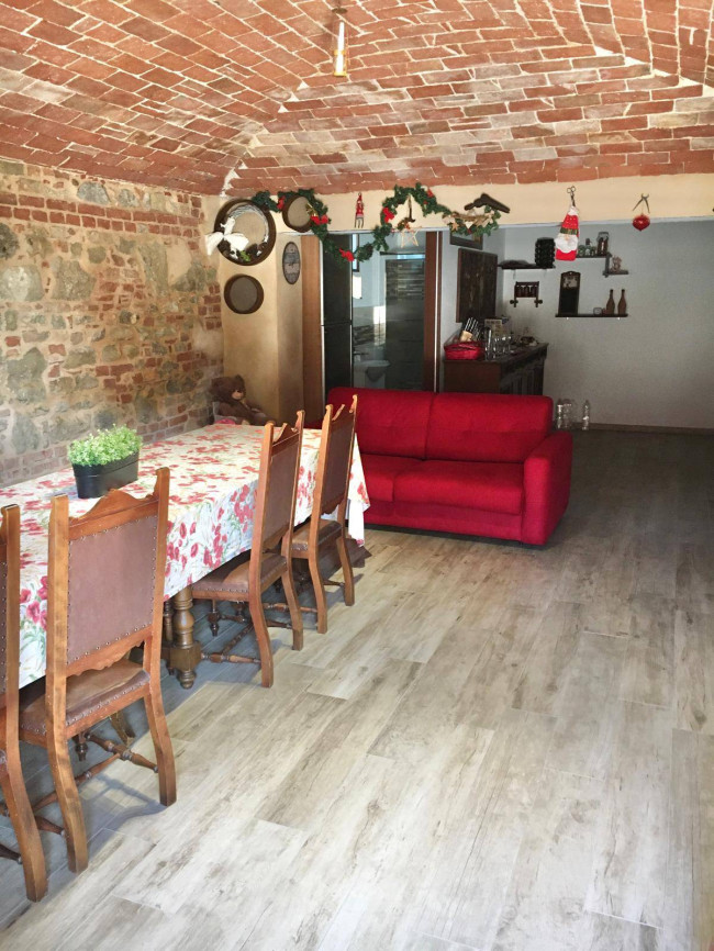 Cascina in Vendita a Alfiano Natta