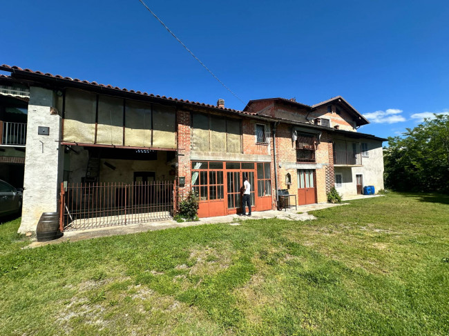  in  Sell to Mondovì
