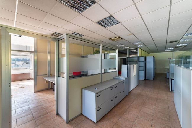 Ufficio in Affitto a Milano