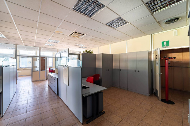 Ufficio in Affitto a Milano
