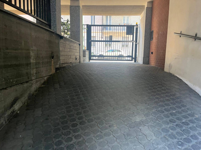 Box o garage in Vendita a Torino
