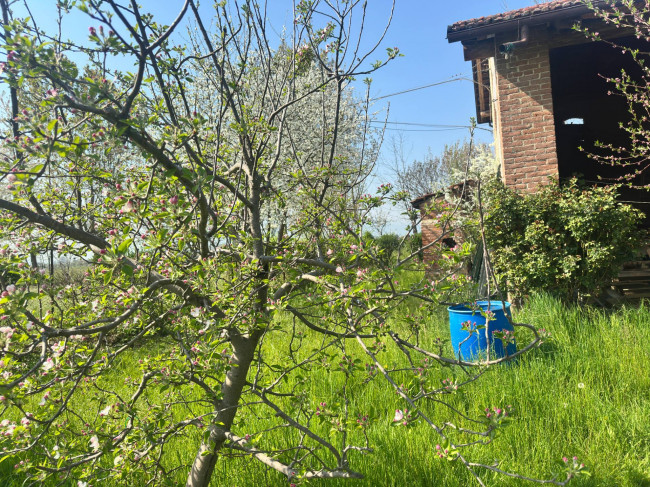 Casa indipendente in vendita a Cuneo