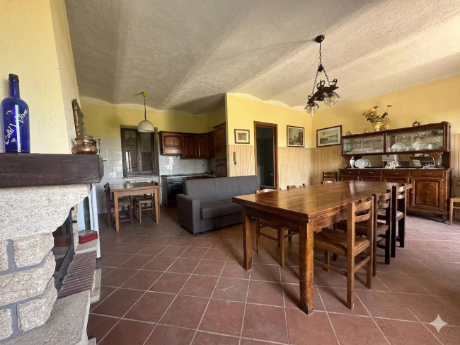 Casa indipendente in vendita a Cuneo
