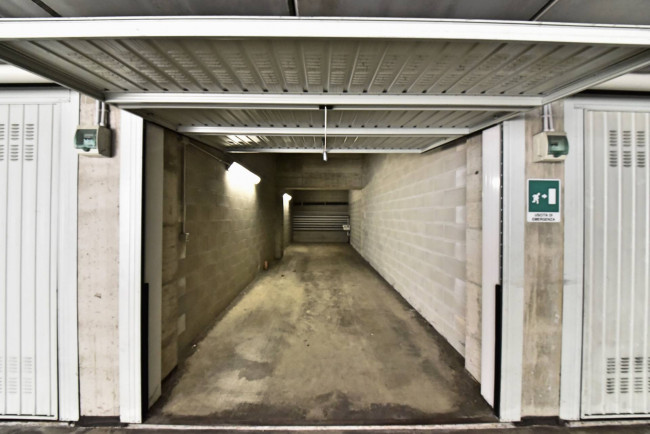 Box o garage in Vendita a Torino