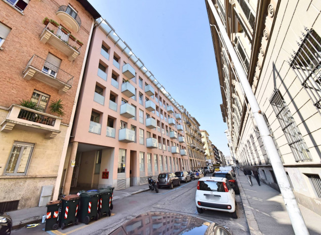 Box o garage in Vendita a Torino
