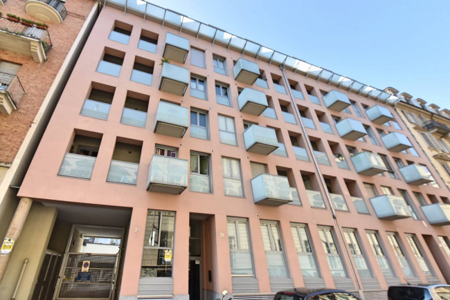 Box o garage in Vendita a Torino