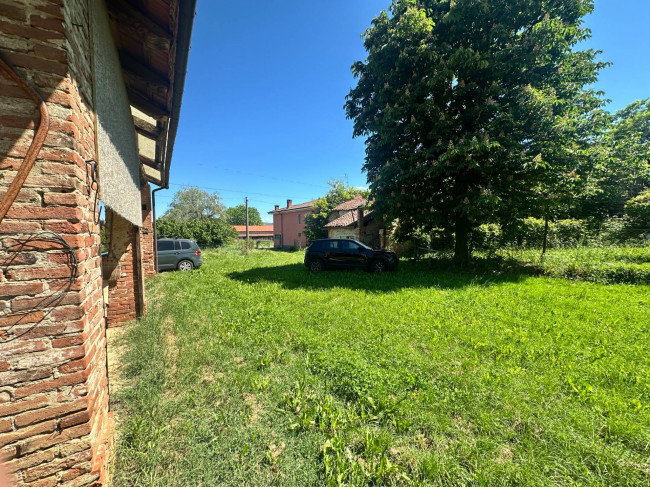 Casa indipendente in Vendita a Piozzo