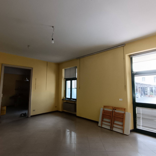 Attività Commerciale - Negozio in Affitto a Asti