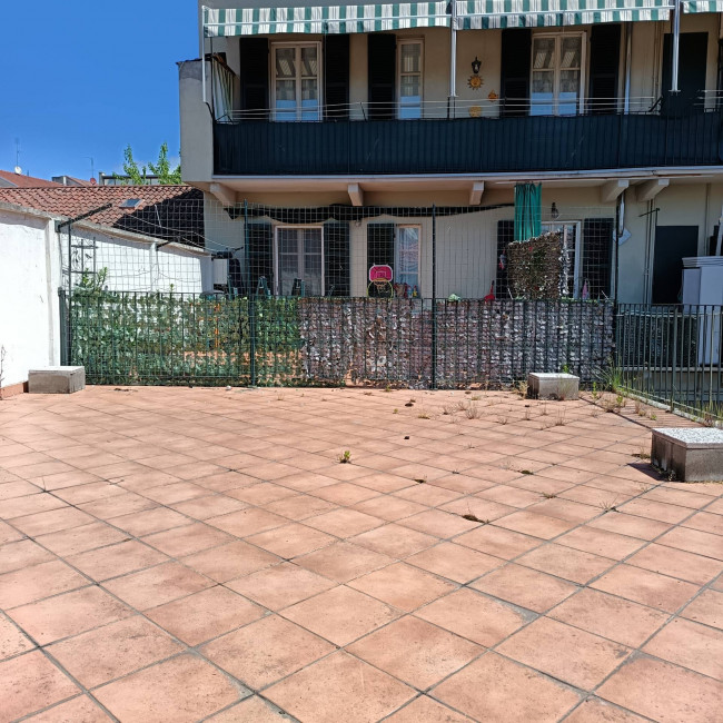Magazzino in Affitto a Asti