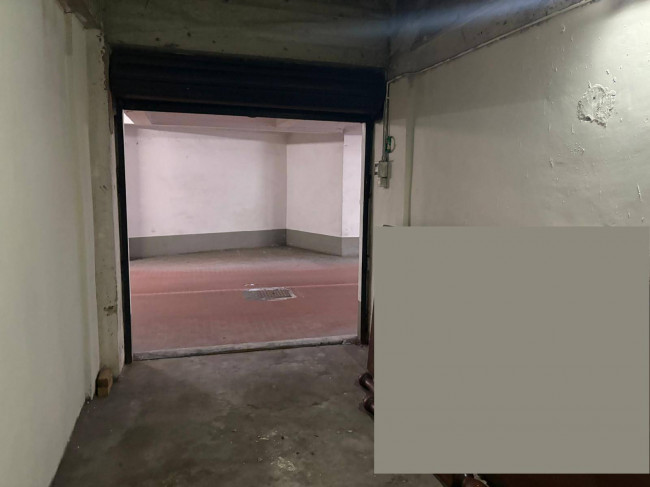 Box o garage in Vendita a Rivoli