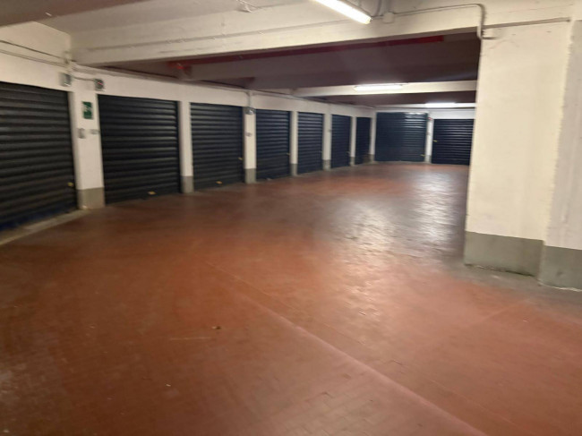 Box o garage in Vendita a Rivoli