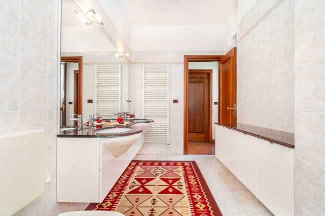 Porzione di casa in Vendita a Rivoli