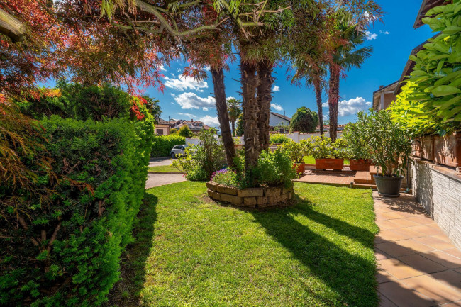 Villa a Schiera in Vendita a Rivoli