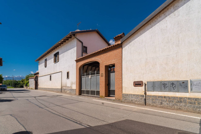 Porzione di casa in Vendita a Rivoli