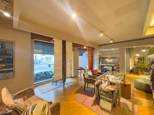 Shop for Rent to San Mauro Torinese