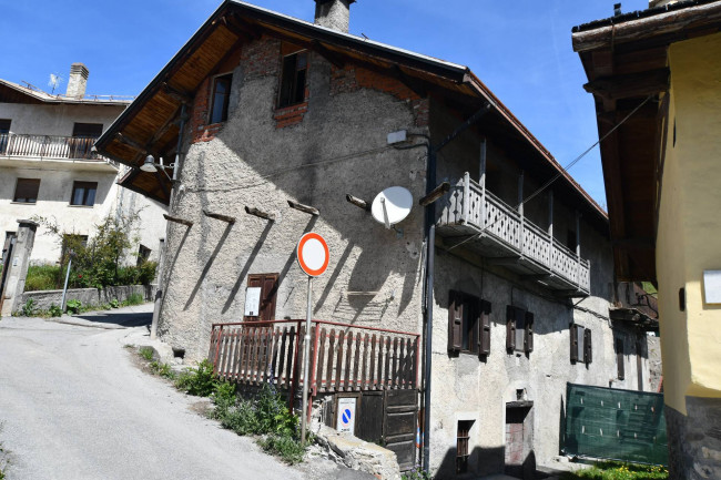 Appartamento in Vendita a Bardonecchia