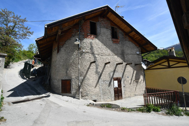Appartamento in Vendita a Bardonecchia