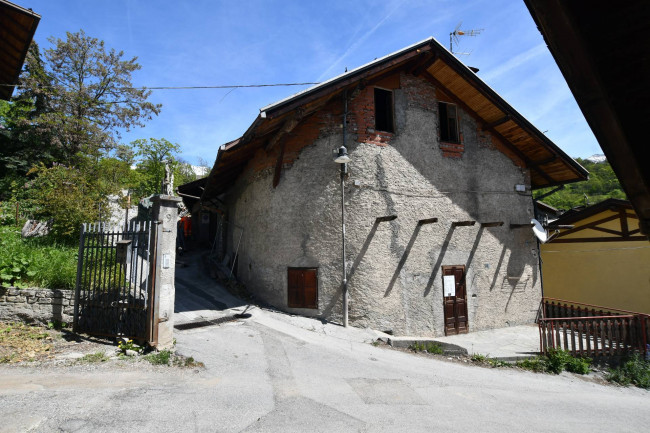Appartamento in Vendita a Bardonecchia
