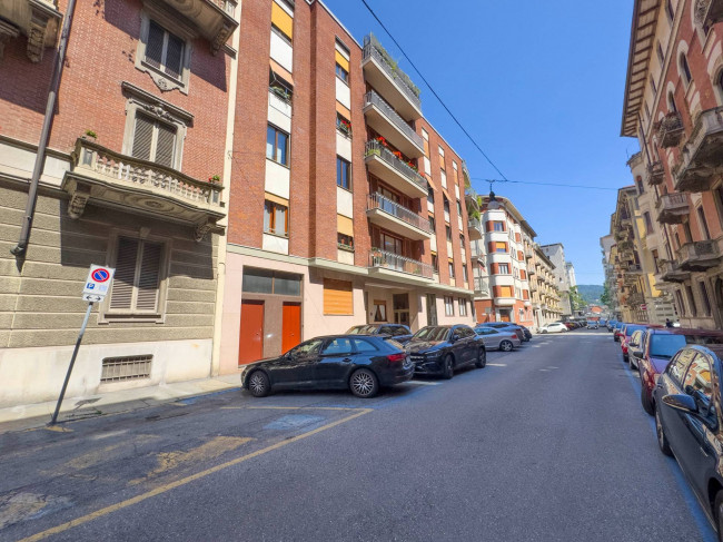 Magazzino in Vendita a Torino