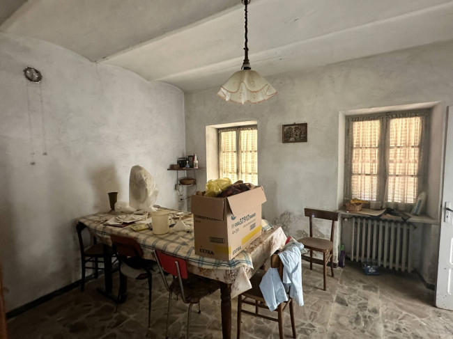 Casa indipendente in Vendita a Piozzo