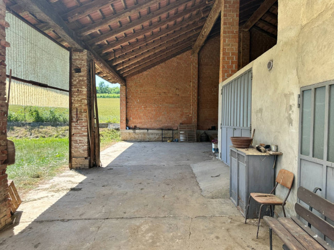 Casa indipendente in Vendita a Piozzo