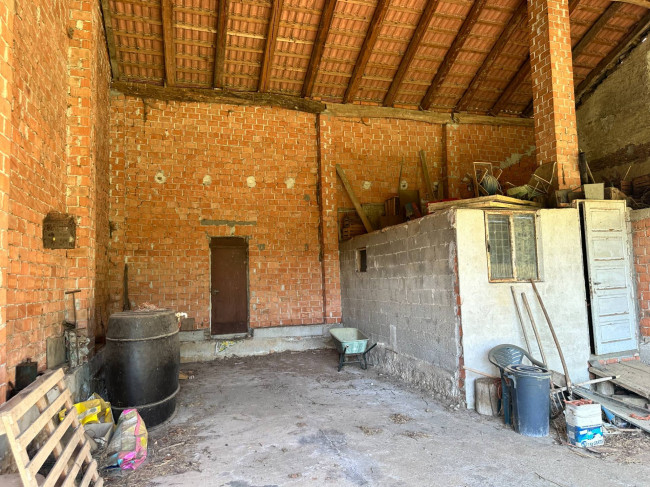 Casa indipendente in Vendita a Piozzo