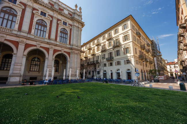 Apartment for Sale to Torino