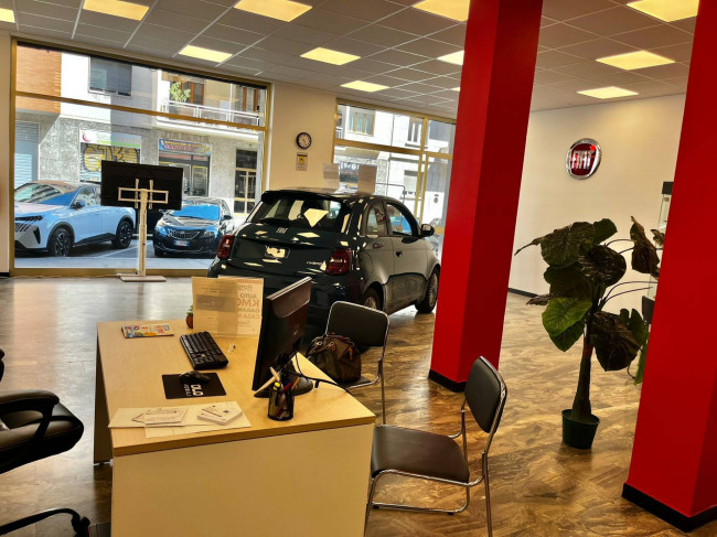 Locale commerciale in Affitto a Torino