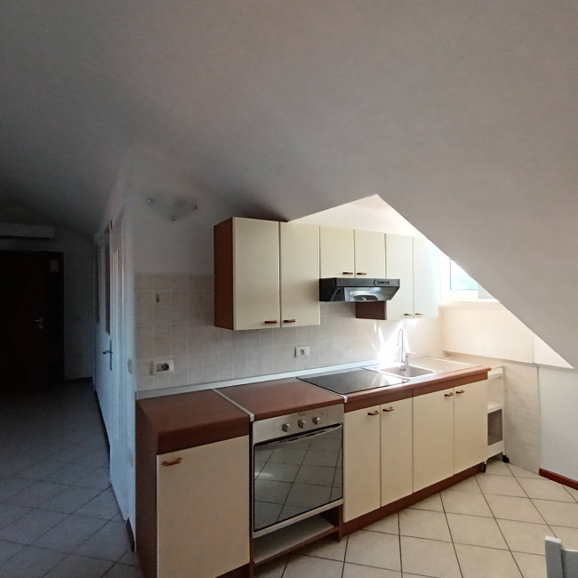 Mansarda in Affitto a Asti