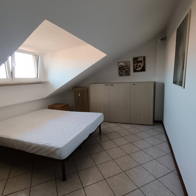 Mansarda in Affitto a Asti