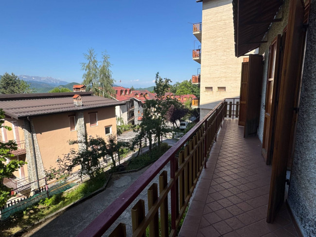 Negozio in Vendita a Roburent