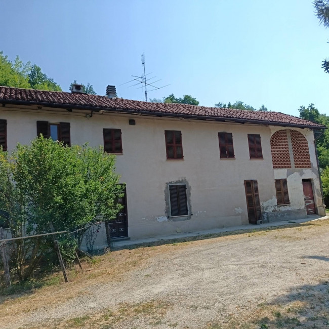 Cascina in Vendita a Asti