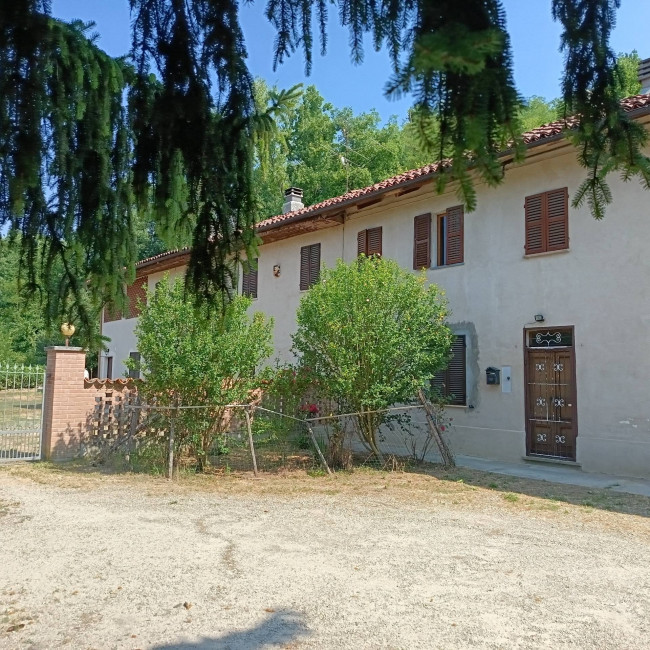 Cascina in Vendita a Asti