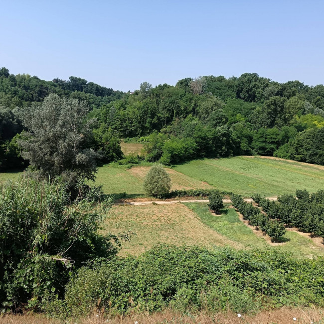 Cascina in Vendita a Asti