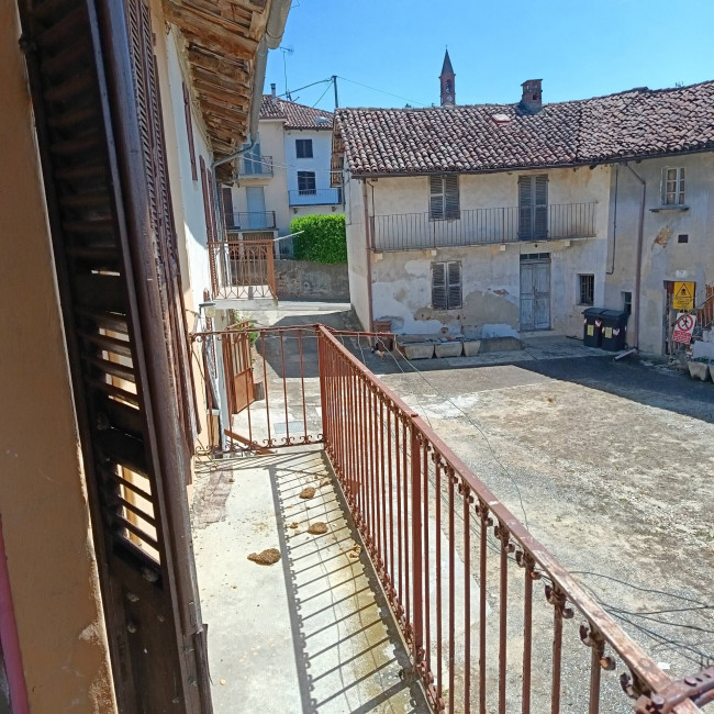 Porzione di casa in Vendita a Asti