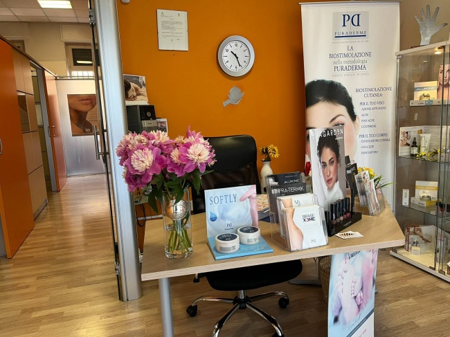 Attività Commerciale - Centro Estetico - Solarium - Benessere in Vendita a Asti