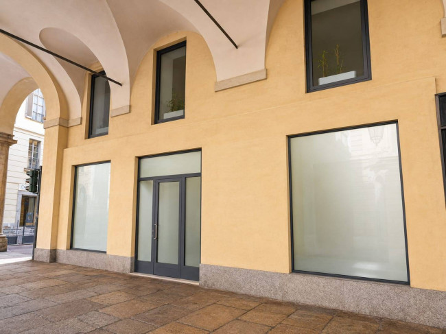 Locale commerciale