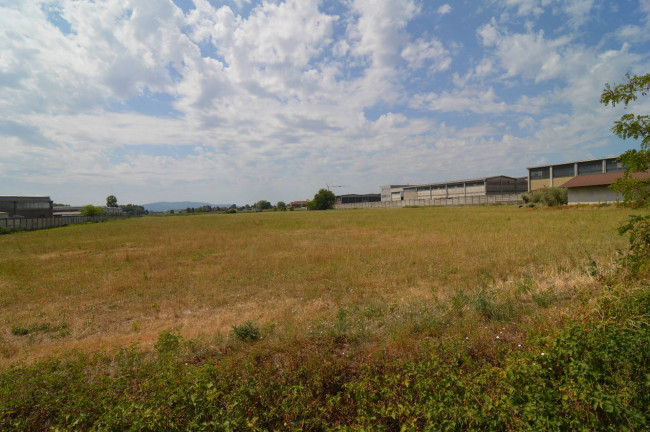 Terreno industriale in Vendita a Leinì